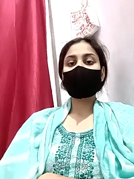 magicmoment00786 online show from December 2025 12:47:02 PM