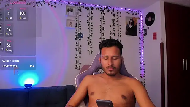 Raf brunette online show from January 2025 01:06:02 PM