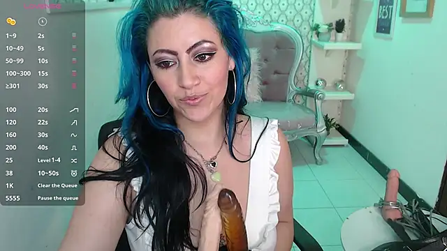 scarleth blue online show from February 2025 09:10:01 AM