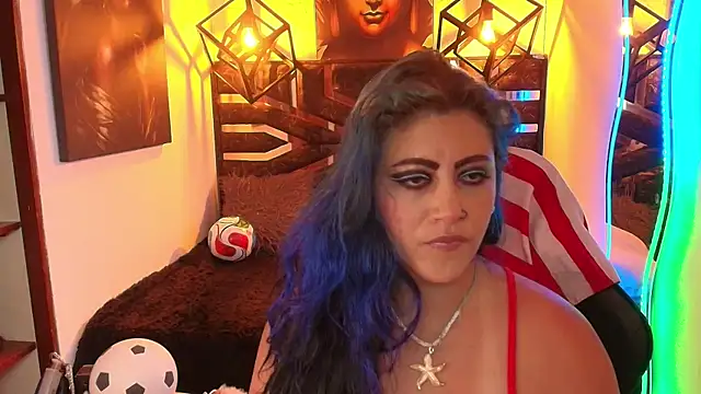 Snapshot of scarleth_blue chatting on June 2026 07:07:01 PM scarleth blue online show from June 2026 07:07:01 PM
