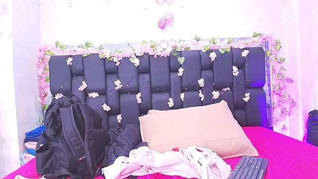 canela oss online show from September 2025 11:56:02 AM