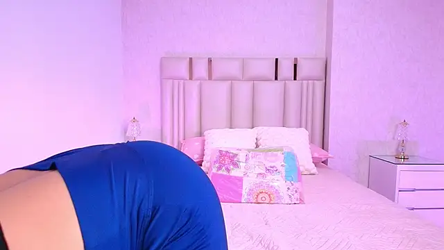 canela oss online show from November 2025 11:54:01 AM