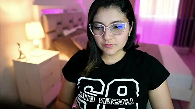 Camilaa bueno online show from March 2025 08:57:01 PM