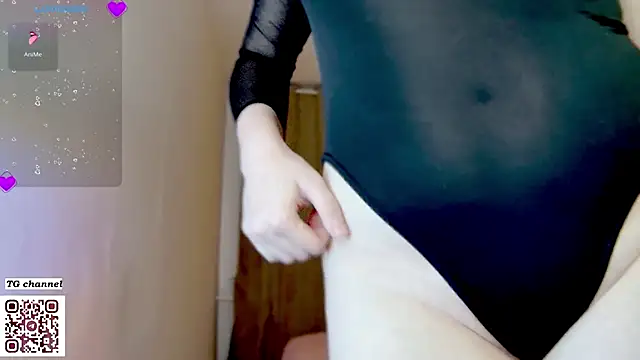 Snapshot of atlantis_s chatting on September 2025 05:16:01 PM atlantis s online show from September 2025 05:16:01 PM