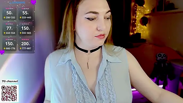 Snapshot of atlantis_s chatting on October 2025 07:38:02 PM atlantis s online show from October 2025 07:38:02 PM