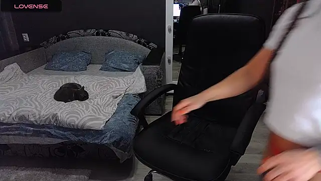 Snapshot of Aria_Dl chatting on November 2025 12:37:02 PM Aria Dl online show from November 2025 12:37:02 PM