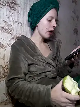 Snapshot of -bey_bi_Start chatting on January 2025 08:40:01 AM -bey bi Start online show from January 2025 08:40:01 AM