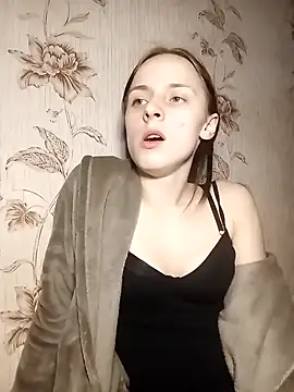 Snapshot of -bey_bi_Start chatting on February 2025 06:24:02 PM -bey bi Start online show from February 2025 06:24:02 PM