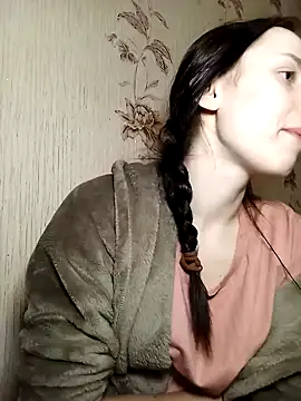 Snapshot of -bey_bi_Start chatting on February 2025 05:20:02 PM -bey bi Start online show from February 2025 05:20:02 PM