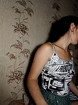 Snapshot of -bey_bi_Start chatting on September 2025 07:57:02 PM -bey bi Start online show from September 2025 07:57:02 PM