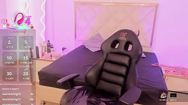 Snapshot of Andy_tay1 chatting on February 2025 09:43:02 AM Andy tay1 online show from February 2025 09:43:02 AM