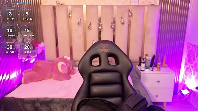 Andy tay1 online show from November 2025 03:38:02 AM