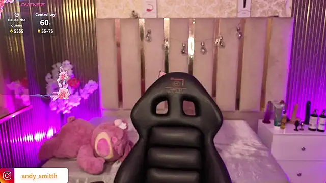 Andy tay1 online show from November 2025 04:34:02 AM