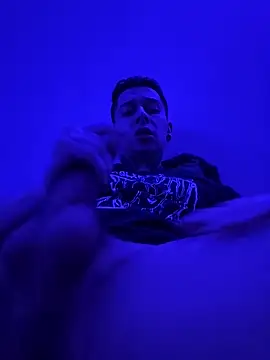 Snapshot of Crissis__ chatting on September 2025 02:57:02 AM Crissis online show from September 2025 02:57:02 AM