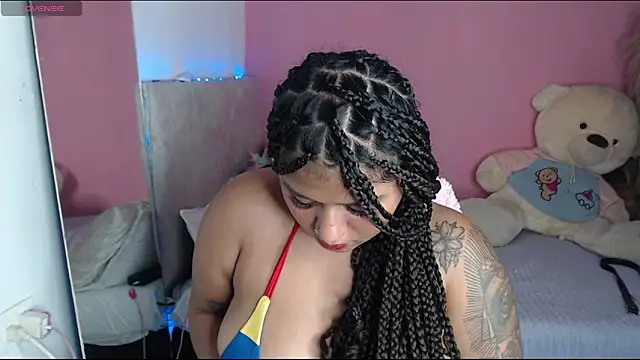 alinakiss online show from January 2026 03:53:02 AM