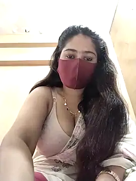 Magical Girl- online show from February 2025 03:42:01 AM