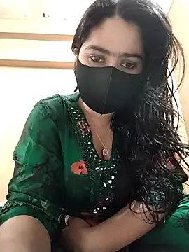 Magical Girl- online show from November 2025 03:38:01 AM