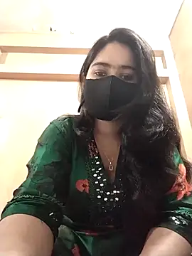 Magical Girl- online show from December 2025 03:00:02 AM