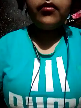 Love-Veronica online show from March 2026 06:01:01 PM