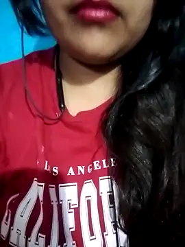 Snapshot of Love-Veronica chatting on April 2026 06:09:01 PM Love-Veronica online show from April 2026 06:09:01 PM