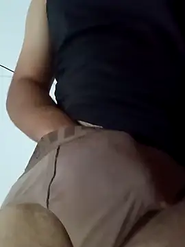 Snapshot of smartboy010101 chatting on February 2025 04:54:01 AM smartboy010101 online show from February 2025 04:54:01 AM