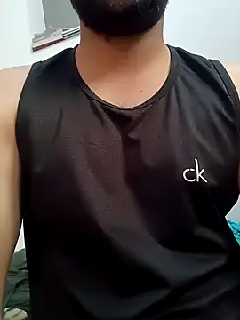 Snapshot of smartboy010101 chatting on March 2025 04:58:02 AM smartboy010101 online show from March 2025 04:58:02 AM