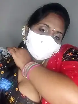 Snapshot of Sexy_Radhikaa chatting on February 2025 04:26:02 AM Sexy Radhikaa online show from February 2025 04:26:02 AM