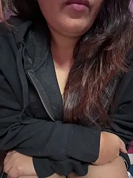 Snapshot of _nishalove19 chatting on November 2025 07:57:01 PM nishalove19 online show from November 2025 07:57:01 PM