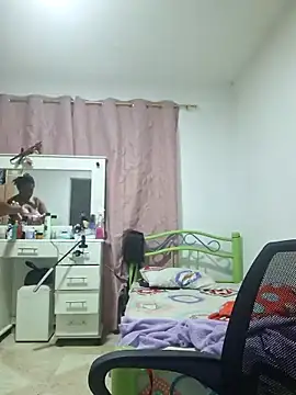 Snapshot of GoddessCarrie chatting on December 2025 03:35:02 AM GoddessCarrie online show from December 2025 03:35:02 AM