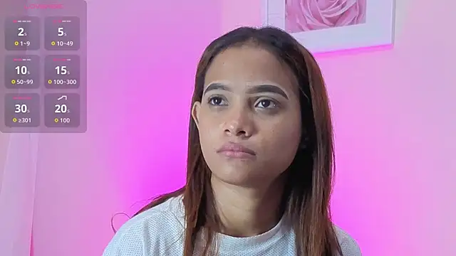 ZoeSmith6 online show from October 2025 01:43:02 PM