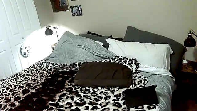 Snapshot of Fuckboy4public chatting on February 2025 09:42:01 AM Fuckboy4public online show from February 2025 09:42:01 AM