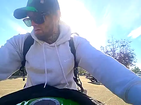 Snapshot of Fuckboy4public chatting on September 2025 10:24:02 PM Fuckboy4public online show from September 2025 10:24:02 PM