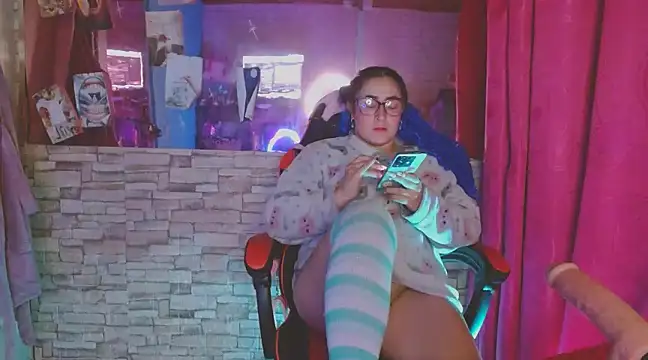 Snapshot of Meg4n_420 chatting on February 2025 09:54:02 AM Meg4n 420 online show from February 2025 09:54:02 AM