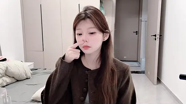 yangyang-1115 online show from September 2025 06:07:02 AM