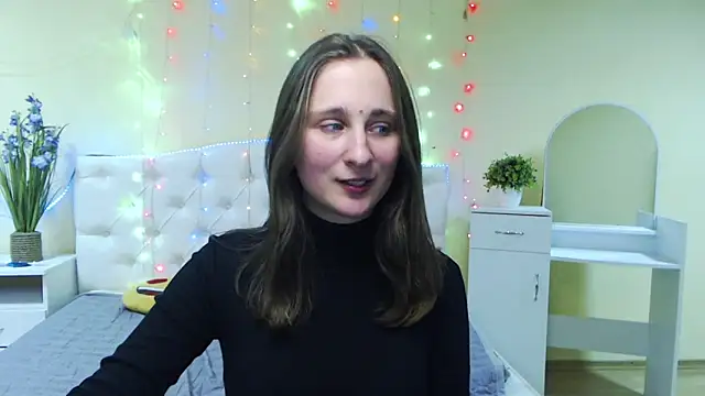 MichelLeee online show from January 2025 03:28:02 PM