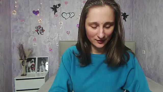 MichelLeee online show from March 2025 03:20:01 PM