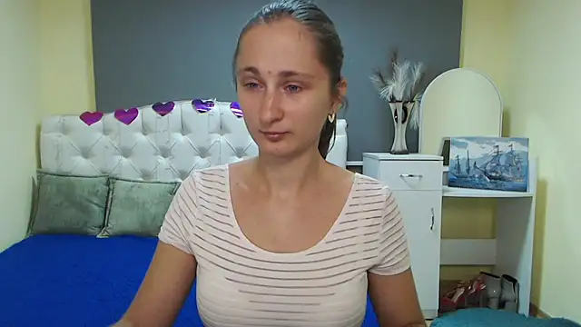 MichelLeee online show from September 2025 11:22:02 AM