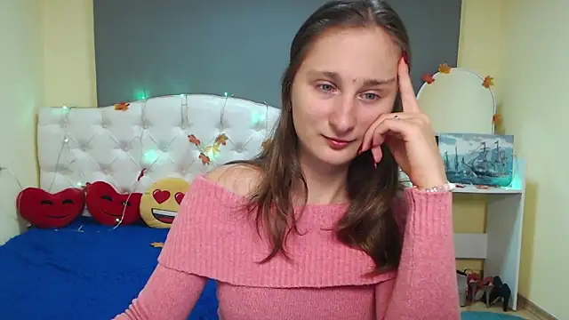 MichelLeee online show from November 2025 12:16:02 PM