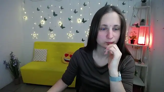 MichelLeee online show from April 2026 11:22:02 AM