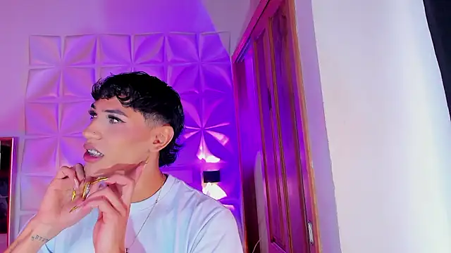 im sebaslopez online show from March 2026 07:28:02 PM