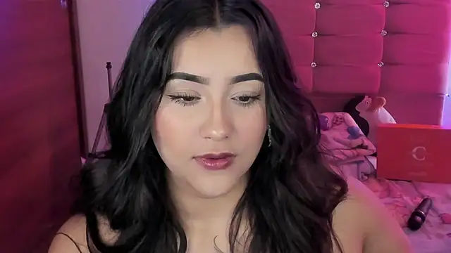 Snapshot of male_couper chatting on December 2024 04:25:02 PM male couper online show from December 2024 04:25:02 PM