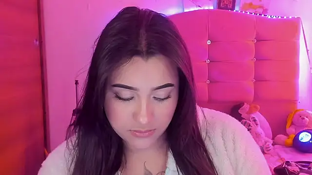 Snapshot of male_couper chatting on December 2024 05:54:02 PM male couper online show from December 2024 05:54:02 PM