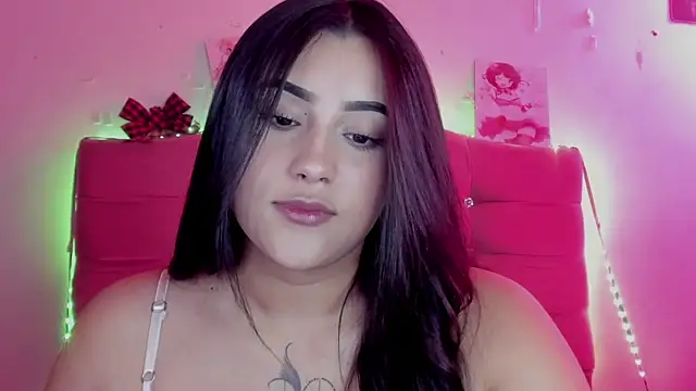 Snapshot of male_couper chatting on January 2025 09:51:02 PM male couper online show from January 2025 09:51:02 PM