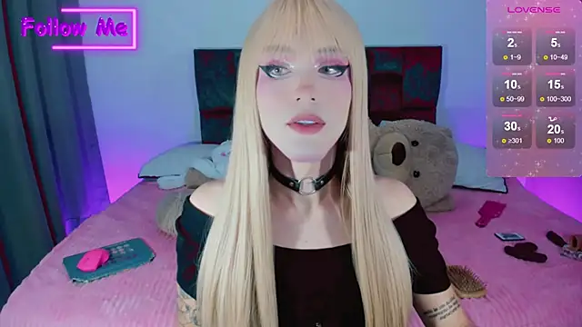 Snapshot of Kirmyy_ chatting on January 2025 04:39:02 AM Kirmyy  online show from January 2025 04:39:02 AM