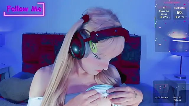 Kirmyy  online show from November 2025 09:36:02 PM