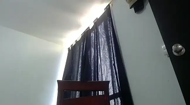 Snapshot of nicolle_milf1978 chatting on March 2025 01:45:01 PM nicolle milf1978 online show from March 2025 01:45:01 PM