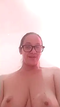 Snapshot of nicolle_milf1978 chatting on September 2025 12:39:01 PM nicolle milf1978 online show from September 2025 12:39:01 PM