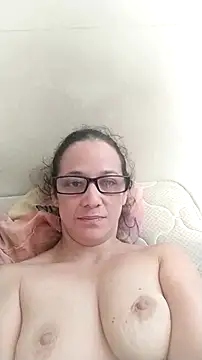 Snapshot of nicolle_milf1978 chatting on November 2025 01:33:02 PM nicolle milf1978 online show from November 2025 01:33:02 PM