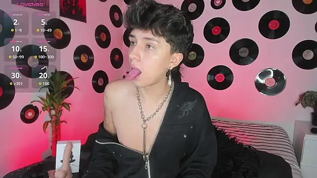 juandaaap online show from February 2026 04:38:02 PM