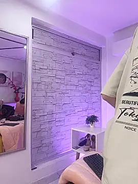 Snapshot of Noah_Xitruxx chatting on October 2025 03:20:02 AM Noah Xitruxx online show from October 2025 03:20:02 AM